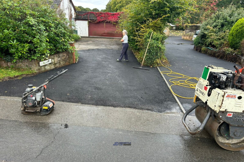 New-Tarmac-Driveway-in-Ashford-Kent-3-1