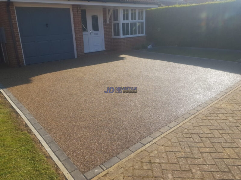 Resin-Bound-Driveway-with-Brick-Border-in-Ashford-Kent-4